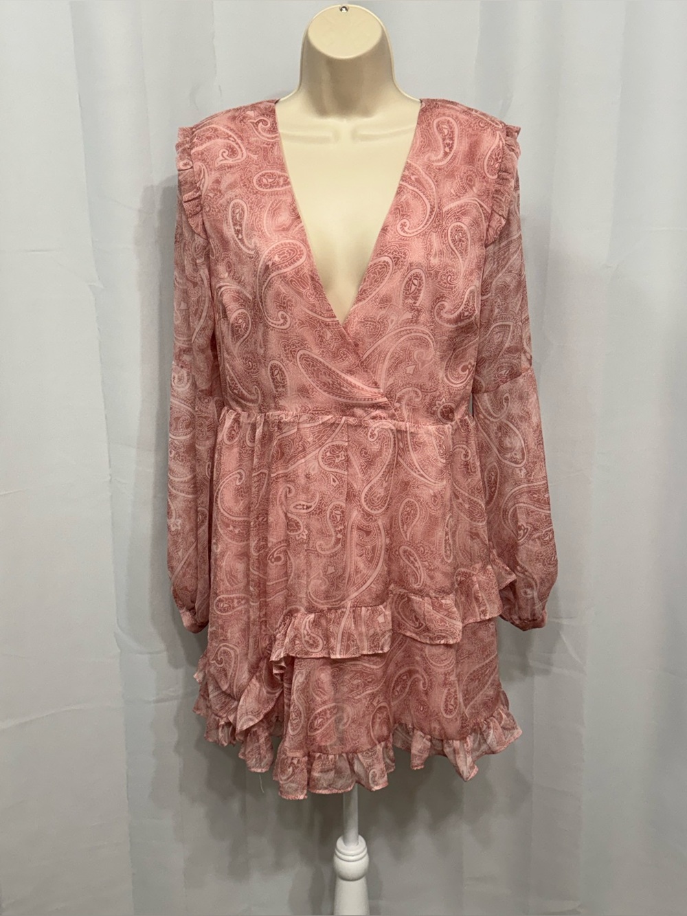 Saints Secrets Women’s Blush Pink Paisley Deep V-Neck Ruffle Summer Mini Dress L